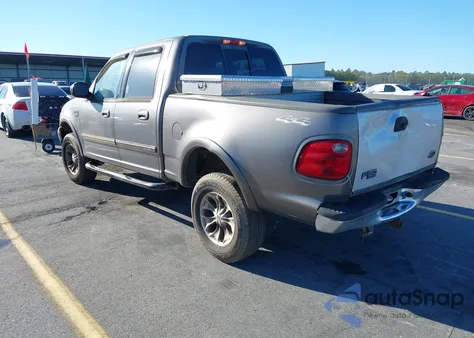 2002 Ford F-150 Lariat/Xlt z USA, uszkodzony, nr VIN 1FTRW08682KA73218